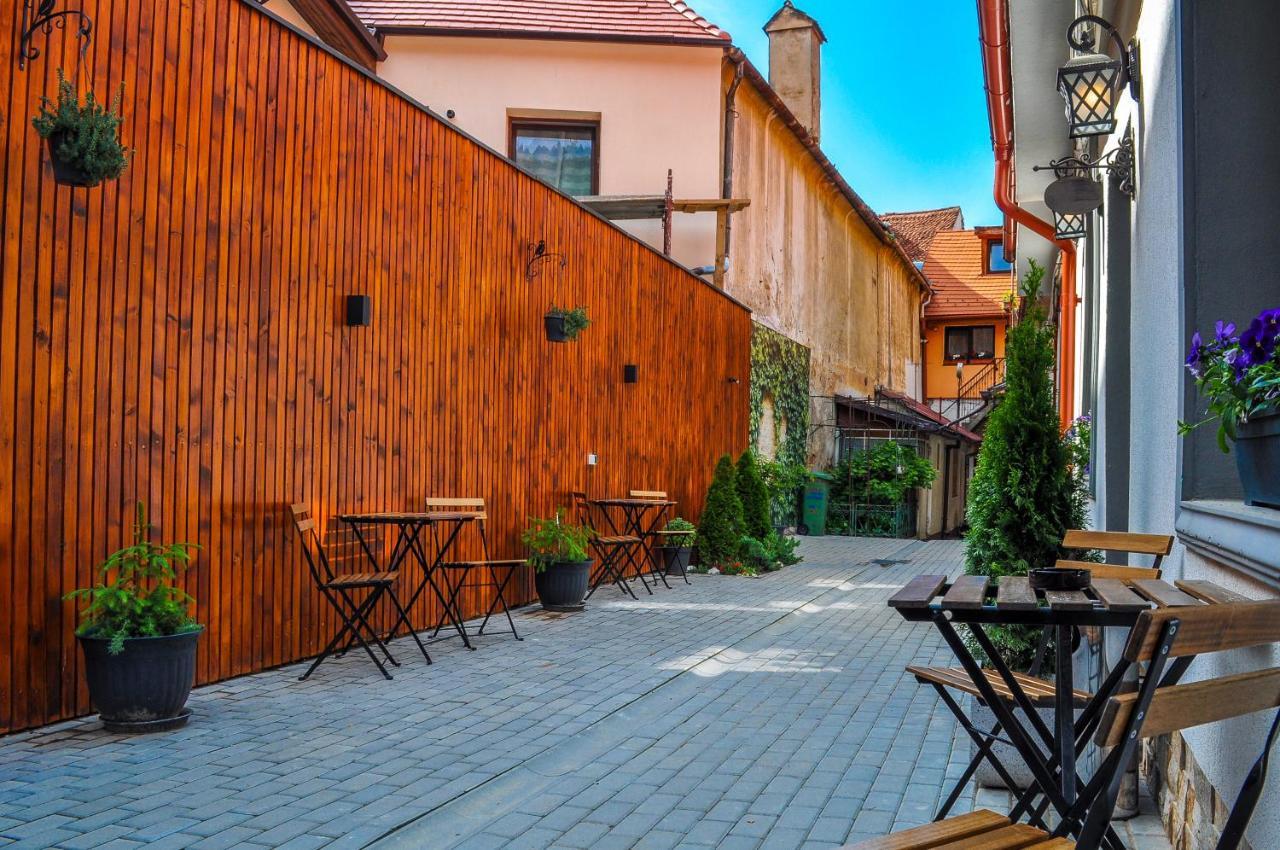 Dallure House Boutique Brasov Ngoại thất bức ảnh